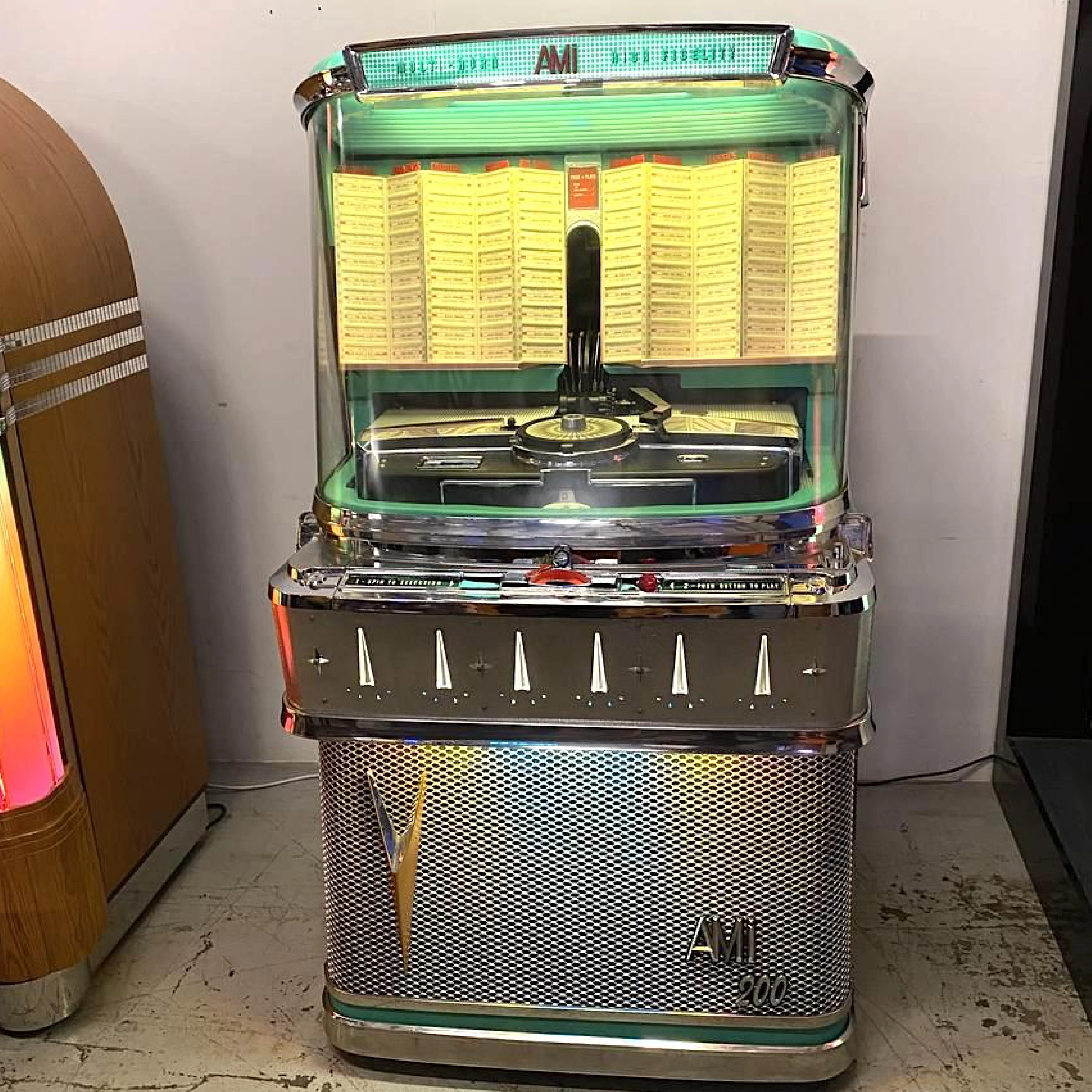 1958 AMI I 200 Vinyl Jukebox Selector Wheel Version with Spearmint Trim
