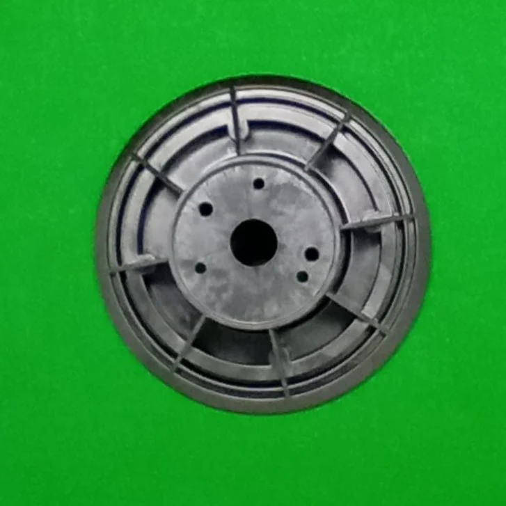 Hub - Front - Image 4