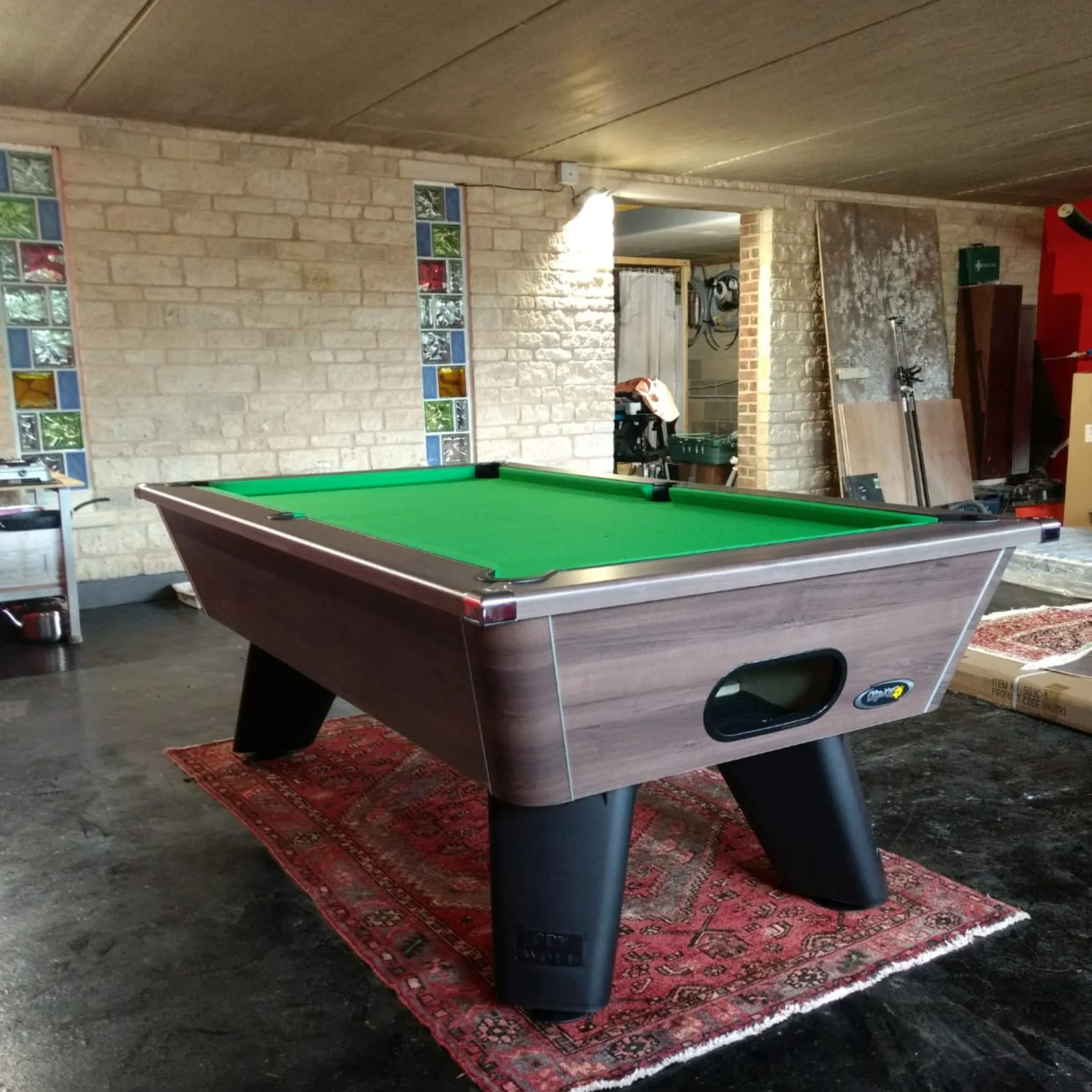 Cry Wolf English Pool Table - Image 5