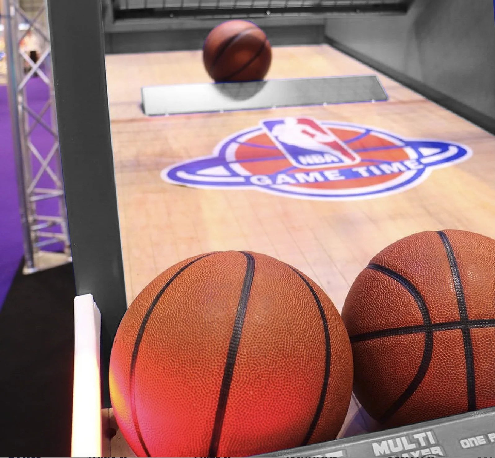 NBA Gametime Basketball game by ICE - Image 4