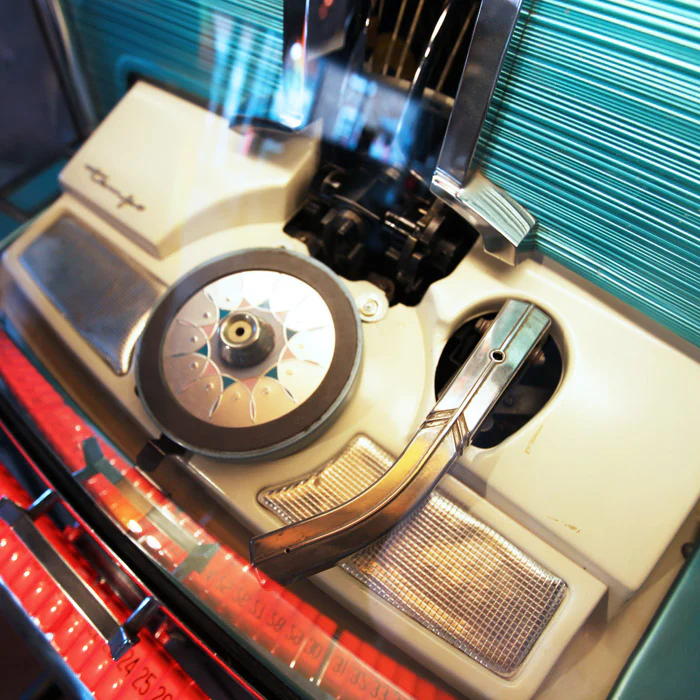 1959 Rock-Ola Tempo 1 1468 Vinyl Jukebox - Image 5
