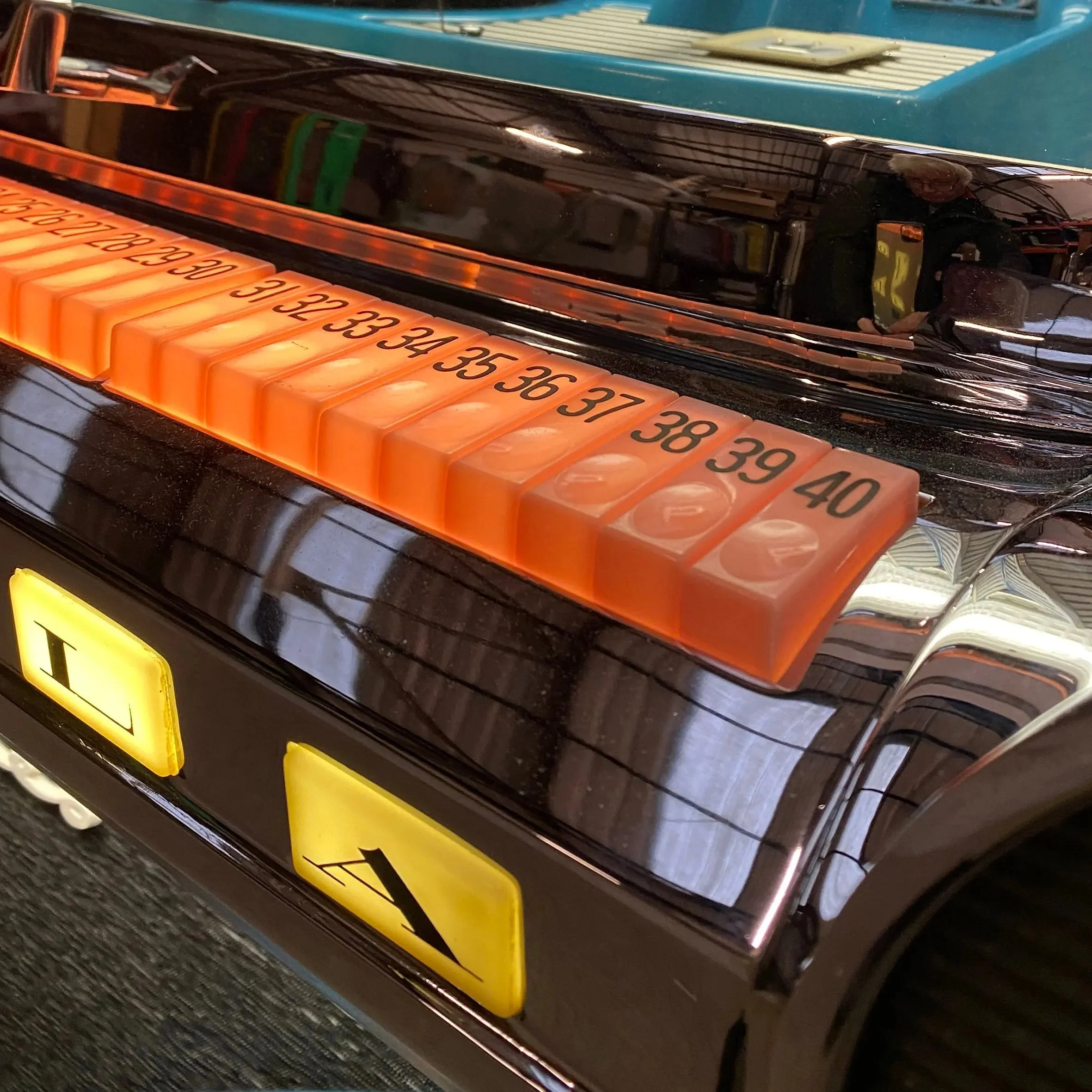 1960 Rock-Ola Tempo II 1485 Vinyl Jukebox - Image 9