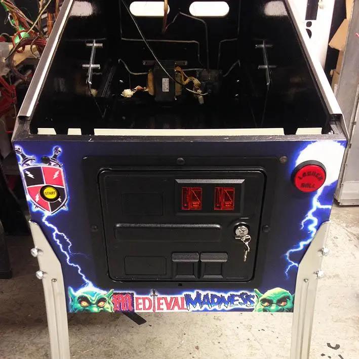 1997 Medieval Madness Pinball by Williams - Image 12