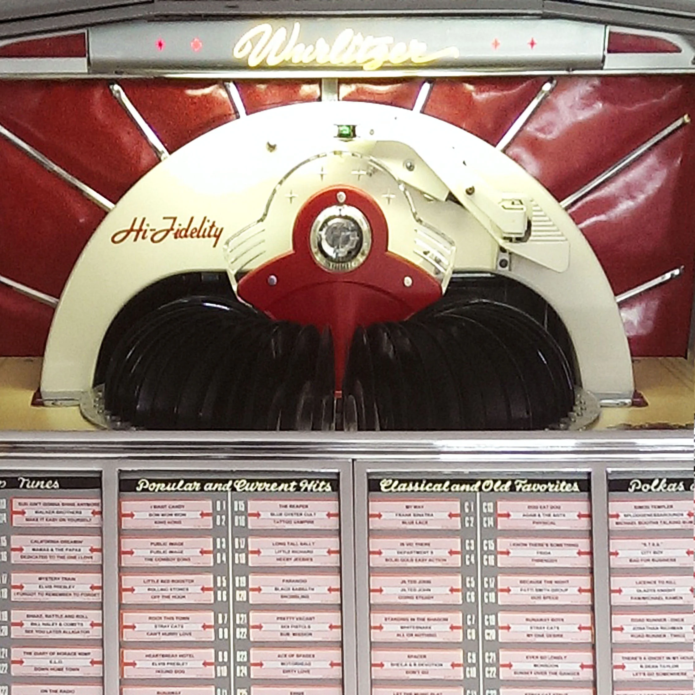 1955 Wurlitzer 1800 Vinyl Jukebox - Image 4