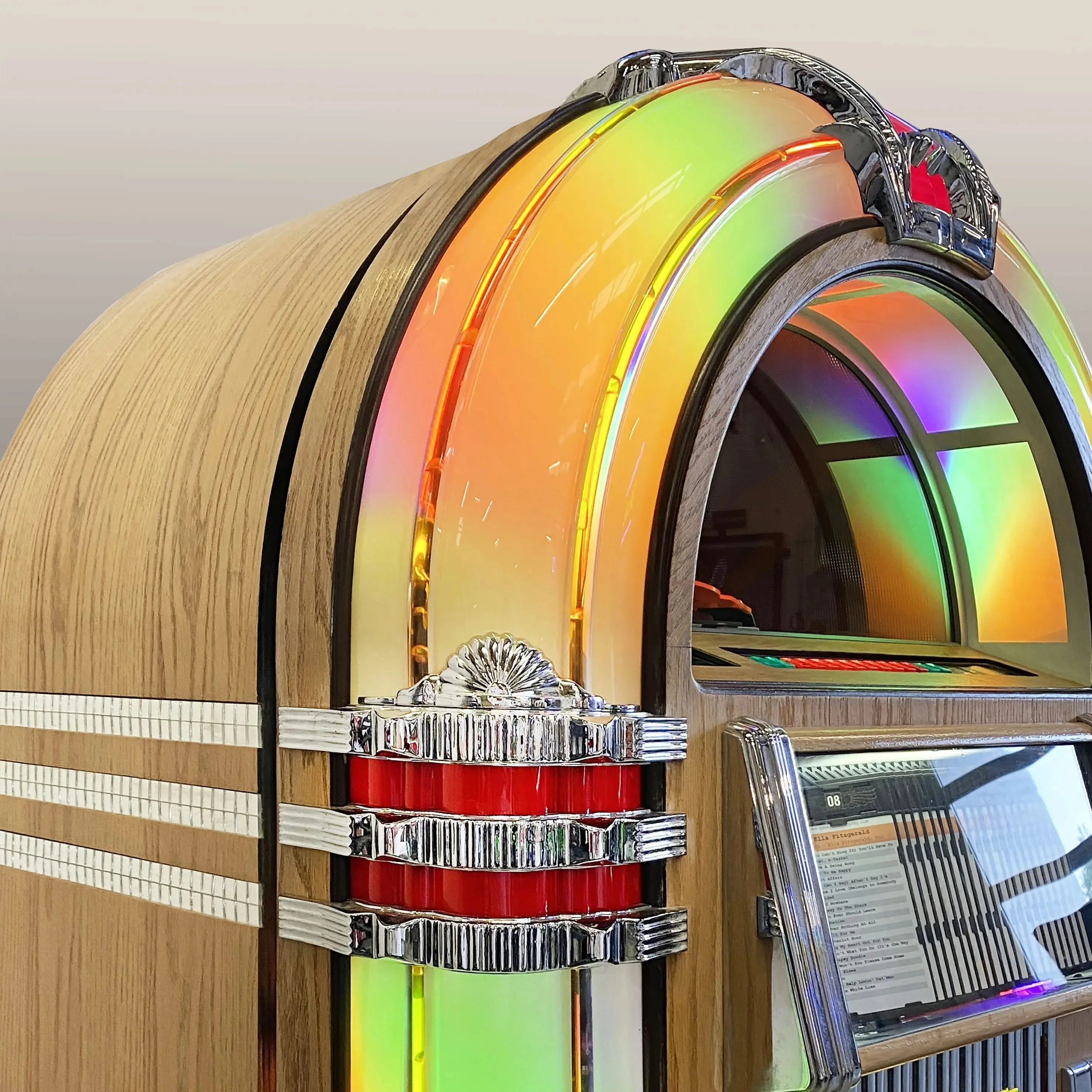 Rock-Ola Bubbler CD Jukebox in Light Oak with Bluetooth - Image 2