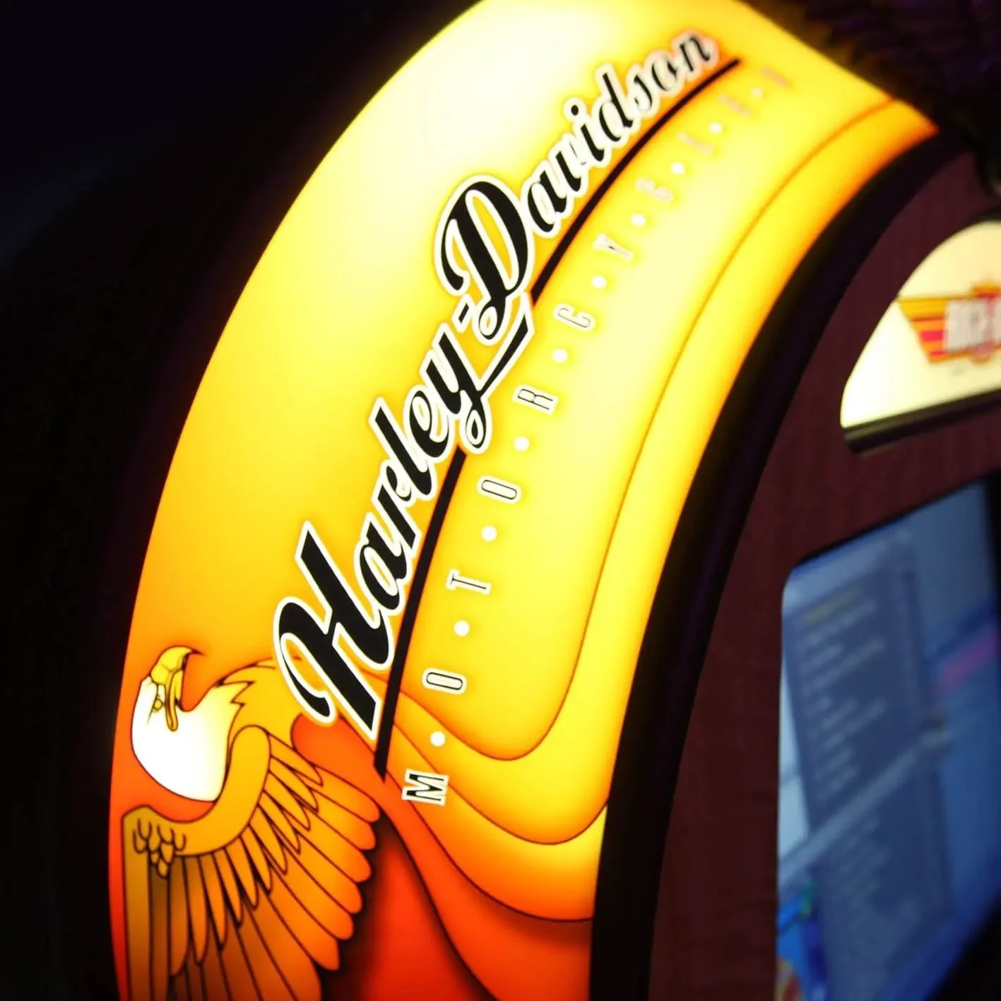 Rock-Ola Harley Davidson American Legend Digital Music Center Jukebox - Image 11