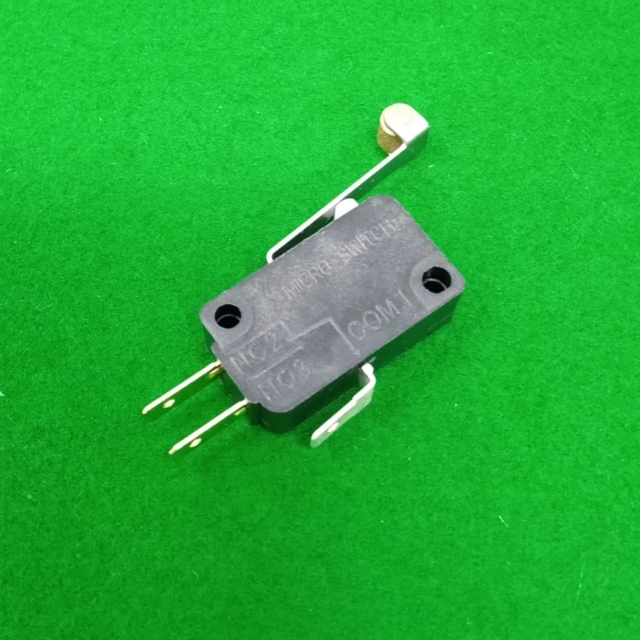 Snap Switch Enclosed SPDT - Image 3
