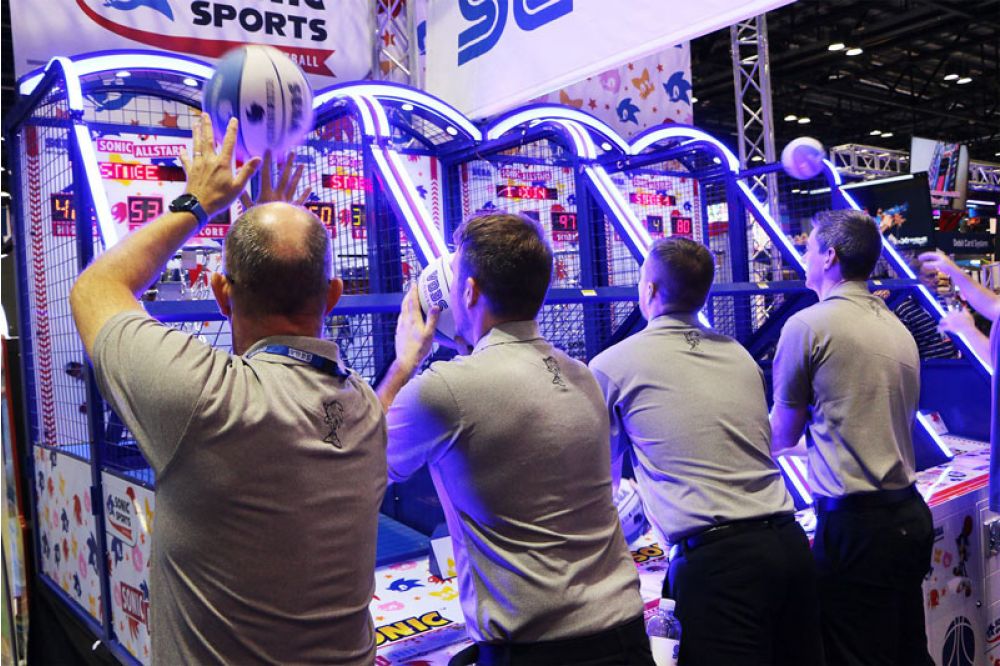 Sonic Sports Basketball by Sega - Image 7