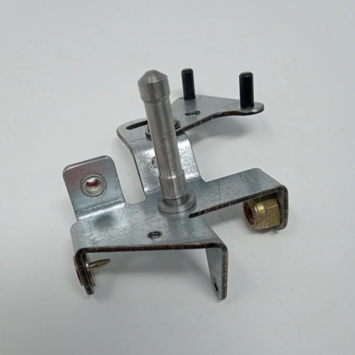 Tone Arm Pivot Bracket Assy - Image 2