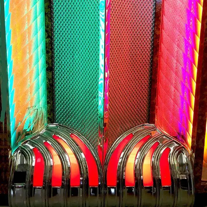 Original 1948 Wurlitzer 1100 Vinyl Jukebox - Image 2
